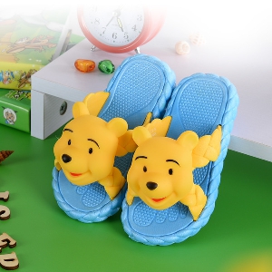 παντόφλες για παιδιά με Winnie the Pooh και Donald Duck