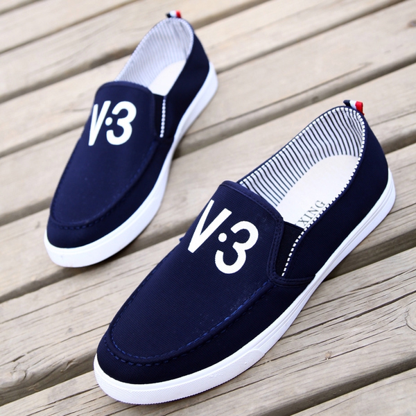 Ανδρικάμοκασίνια σε 3 διαφορετικά σχέδια χρωμάτων