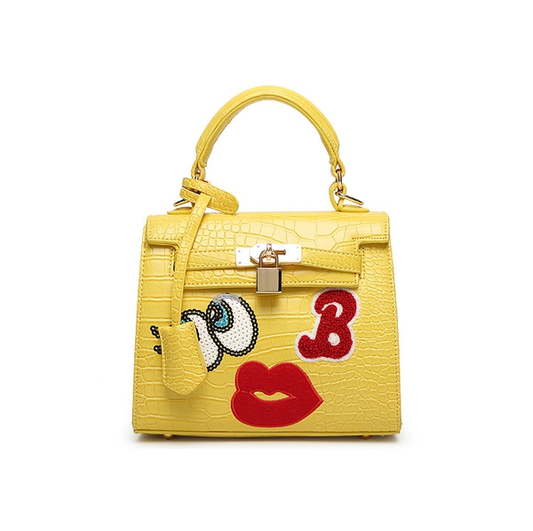 Τσάντα με ενδιαφέρον εκτύπωσης πούλιες