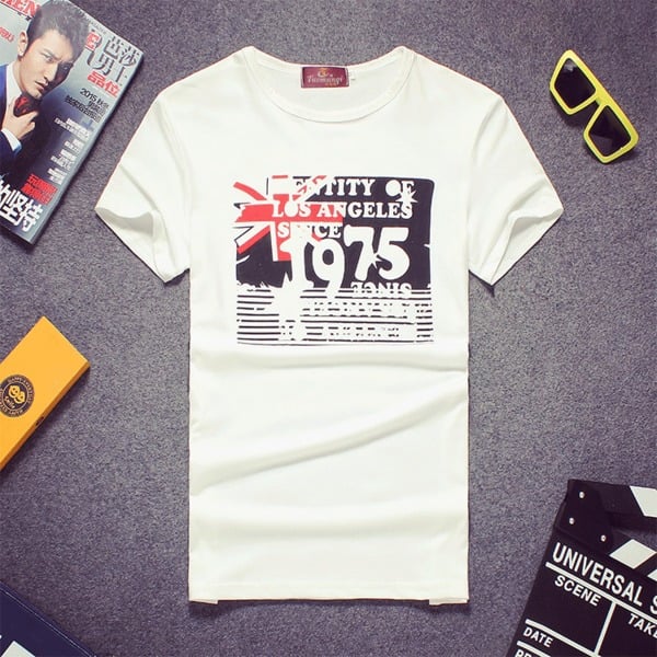 Καλοκαίρι λεπτό shirts για τους άνδρες σε πολλές κορυφαίο μοντέλο