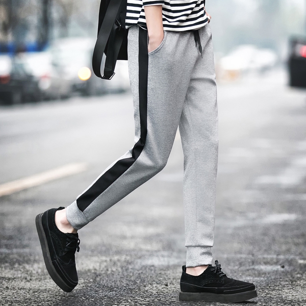 Αντρικά καθημερινά  και σπορ παντελόνι σε δύο χρώματα - μαύρο και γκρι
