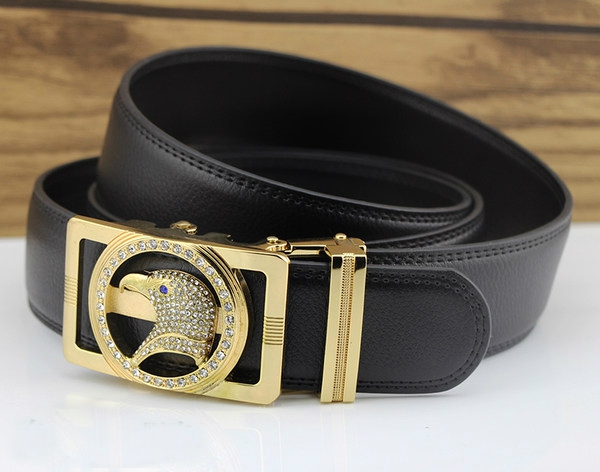 Мъжки колани в няколко модела от изкуствена кожа с позлатени и посребрени гладки катарами - автоматичен