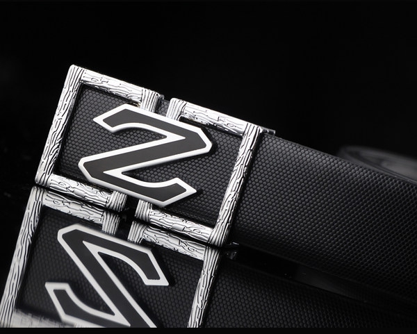 Мъжки колан от изкуствена кожа и мека повърхност и гладка катарама - черен и бял