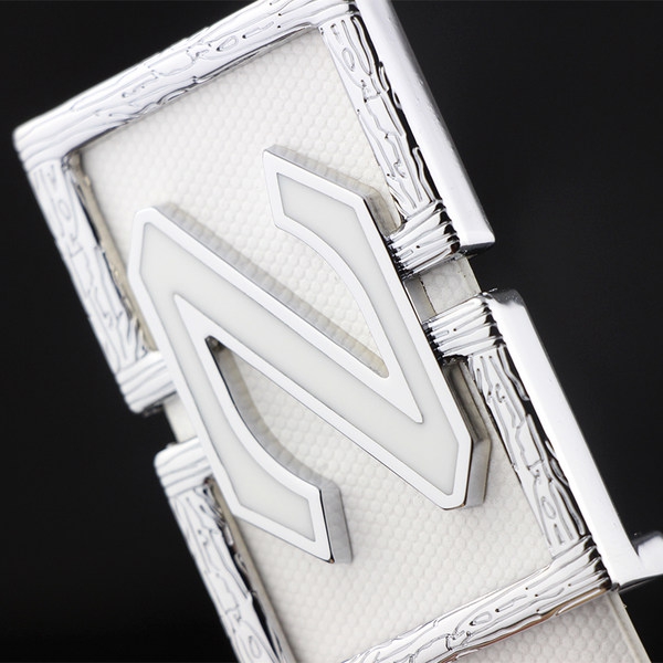 Мъжки колан от изкуствена кожа и мека повърхност и гладка катарама - черен и бял