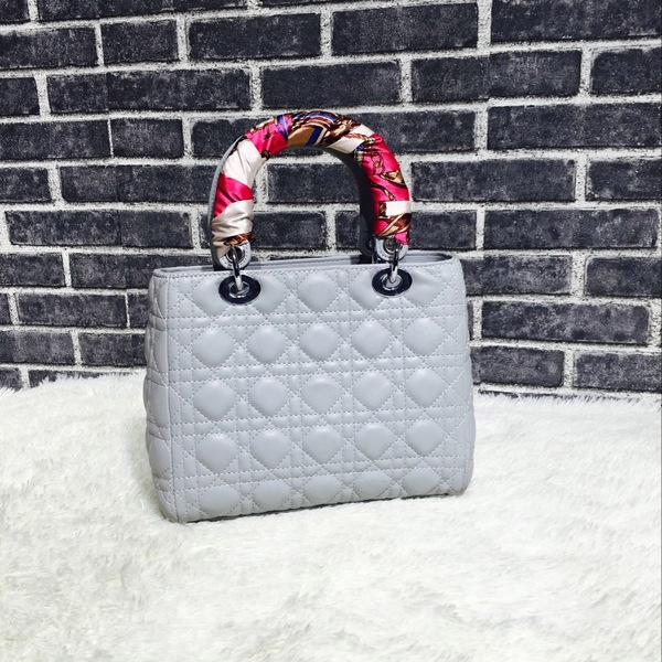 Mini τετράγωνο τσάντα με απομίμηση κασκόλ τυλιγμένο γύρω από τη λαβή