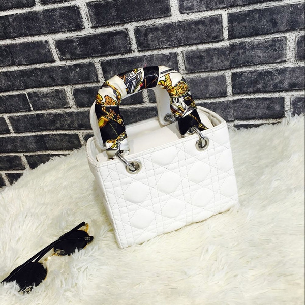 Mini τετράγωνο τσάντα με απομίμηση κασκόλ τυλιγμένο γύρω από τη λαβή