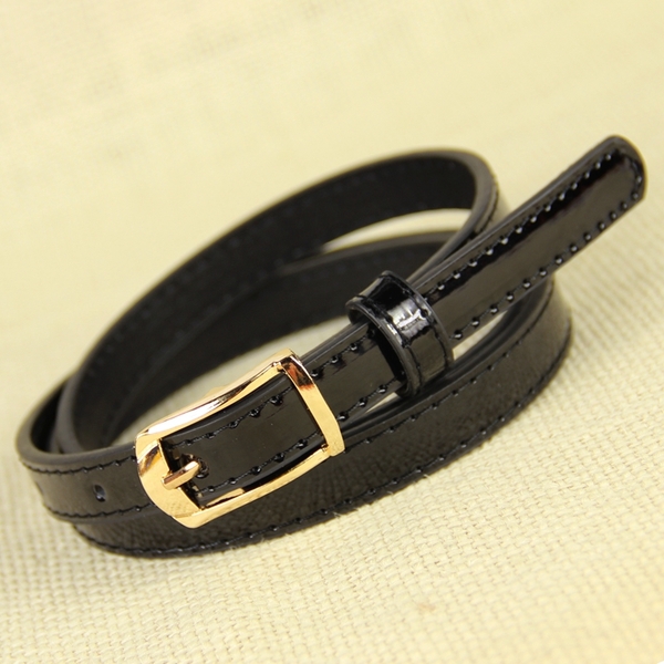 Δερμάτινες λεπτές ζώνες - 20 μοντέλα