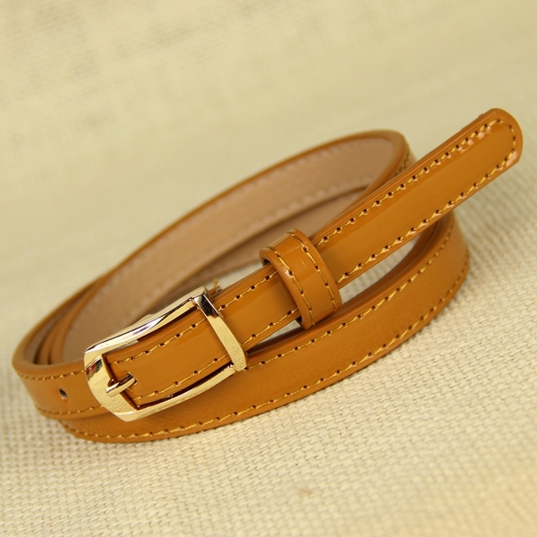 Δερμάτινες λεπτές ζώνες - 20 μοντέλα