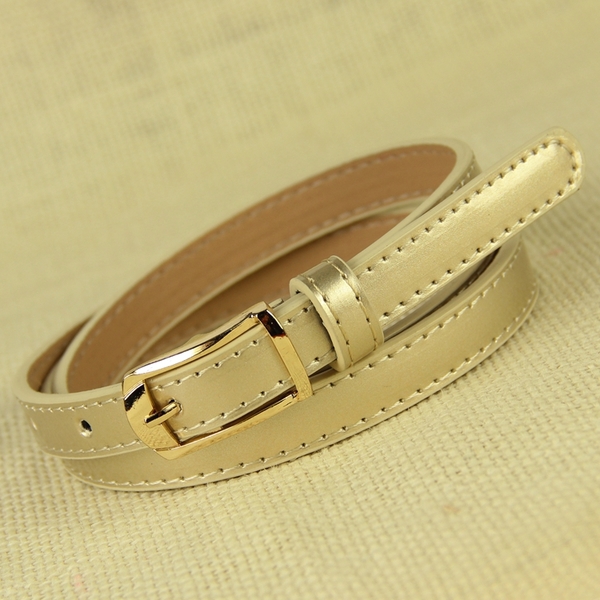 Δερμάτινες λεπτές ζώνες - 20 μοντέλα