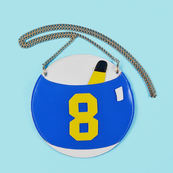 Γυναικεία τσάντα με παιχνιδιάρικο μοτίβο σε διάφορα χρώματα