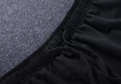 Спортни черни къси мъжки  панталони за лятото - 5 модела 