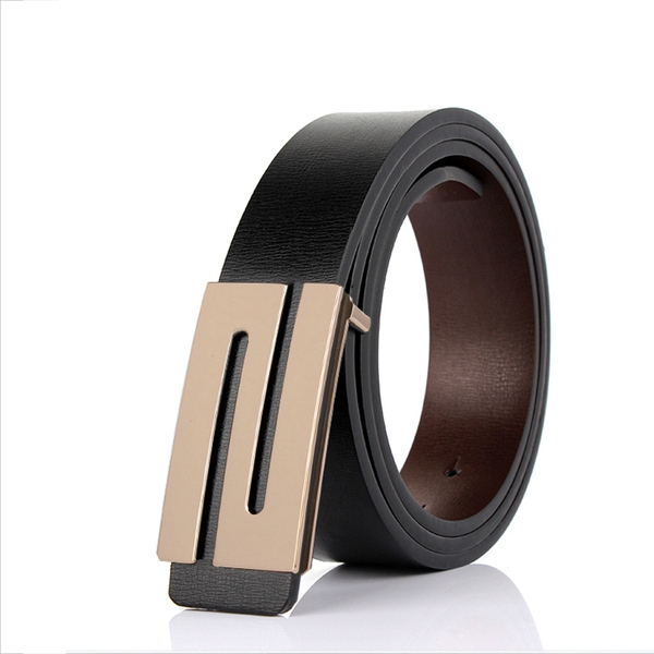 Ανδρών δερμάτινη μαύρη ζώνη με διαφορετικό χρώμα ομαλή πόρπες - μοντέλο μόδας