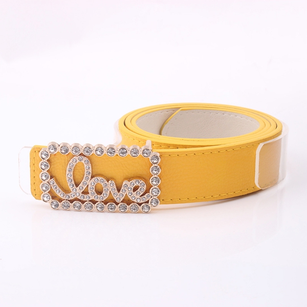 Δερμάτινη ζώνη με διακόσμηση πόρπη και ομαλή "Love" - μπλε, κίτρινο, μαύρο, κόκκινο, λευκό, ροζ και μοβ