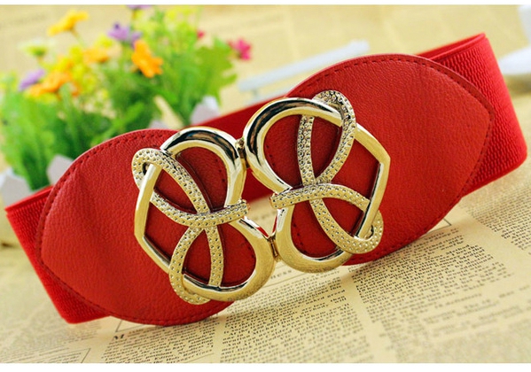 Дамски кожен широк колан с размери - дължина 65 см и ширина 6 см 