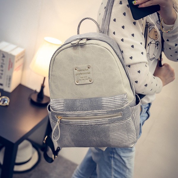 Ελαφρύ σακίδιο γυναικών για τις καθημερινές βόλτες