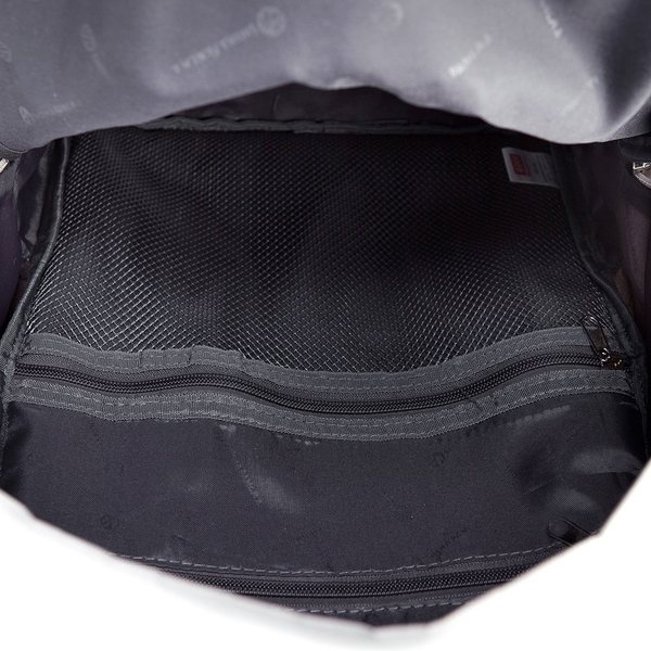 Αδιάβροχο σακίδιο για άνδρες και γυναίκες τύπου καρχαρία σε μαύρο και άσπρο - 2 μοντέλα