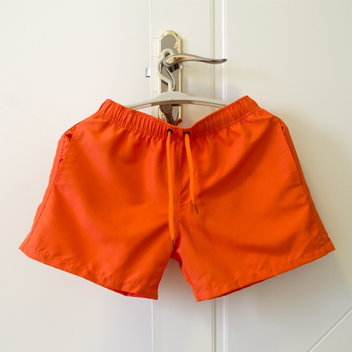 Αντρικά σορτς  σε λουλούδια  κατάλληλες για κολύμπι - 17 μοντέλα