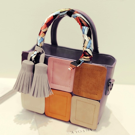 Τετράγωνη  τσάντα με βραχυπρόθεσμες και μακροπρόθεσμες σχέσεις