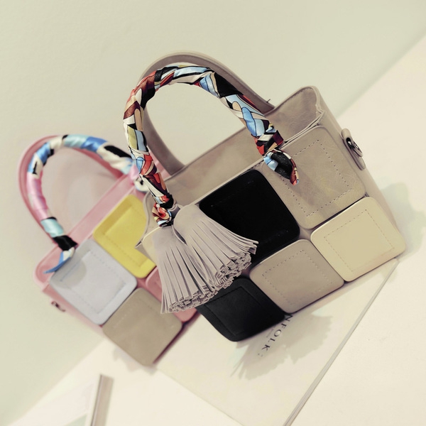 Τετράγωνη  τσάντα με βραχυπρόθεσμες και μακροπρόθεσμες σχέσεις