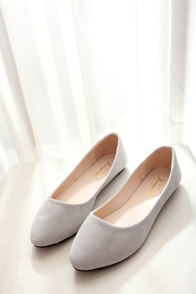 Ανοιξιάτικα γυναικεία παπούτσια με ή χωρίς shimmering αποχρώσεις