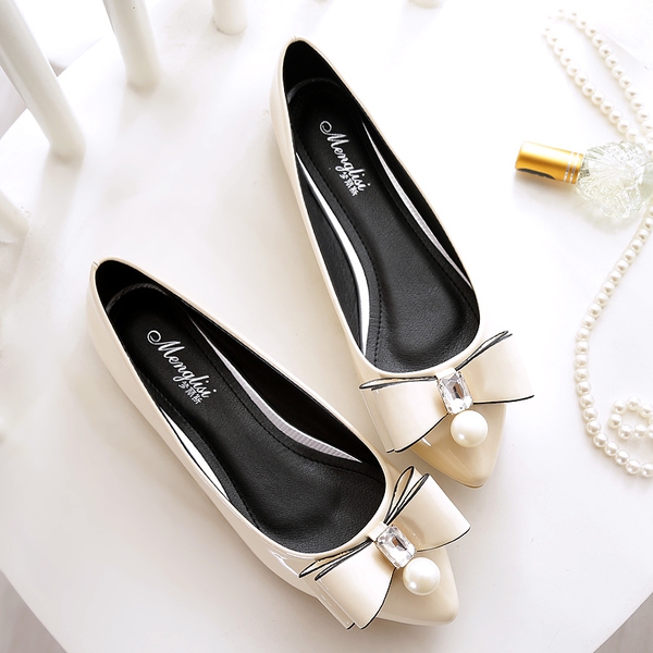 Καθημερινά γυναικεία παπούτσια 4 μοντέλα