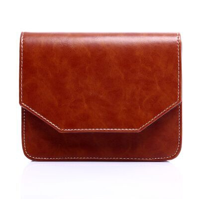 Μια μικρή τσάντα από δέρμα - καφέ, μαύρο, γκρι - κατάλληλο για τον ώμο με μία μαλακή επιφάνεια