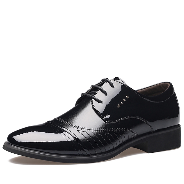 Ανδρικά παπούτσια για την  άνοιξη και το φθινόπωρο - κατασκευασμένα από τεχνητό δέρμα σε καφέ και μαύρο μοτίβο