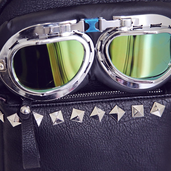 Κυρίες σακίδιο με ψεύτικα γυαλιά