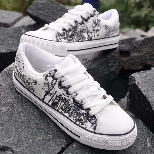 Ανδρικά παπούτσια - διαφορετικά μοντέλα για τον αθλητισμό και την καθημερινή ζωή