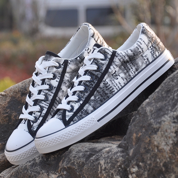 Ανδρικά παπούτσια - διαφορετικά μοντέλα για τον αθλητισμό και την καθημερινή ζωή