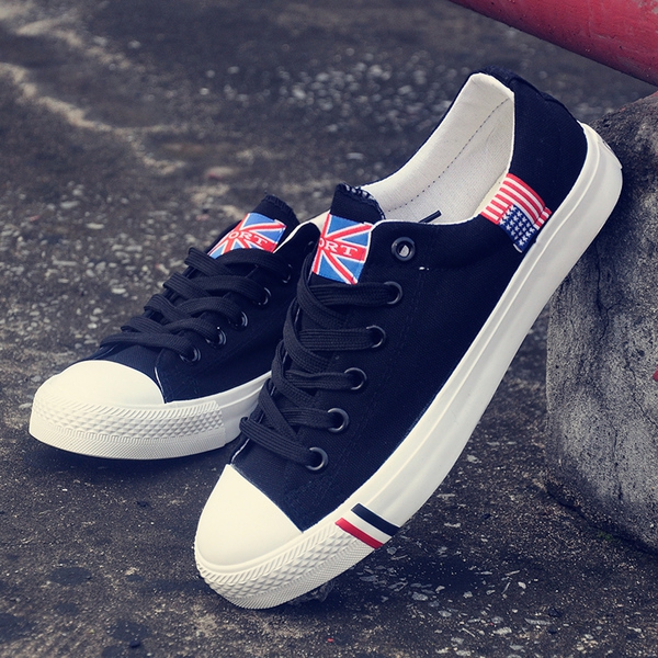 Ανδρικά παπούτσια - διαφορετικά μοντέλα για τον αθλητισμό και την καθημερινή ζωή