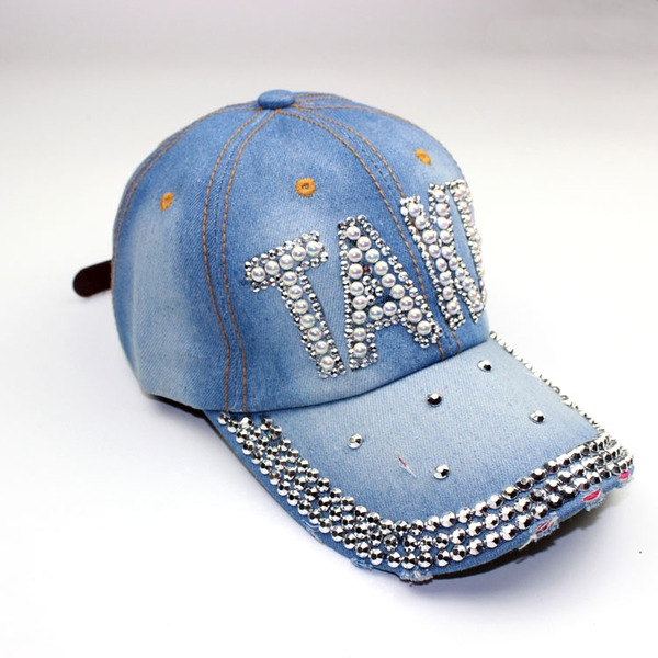 Дамски дънкови шапки с козирка и различни надписи с кристали - стил Ърбан