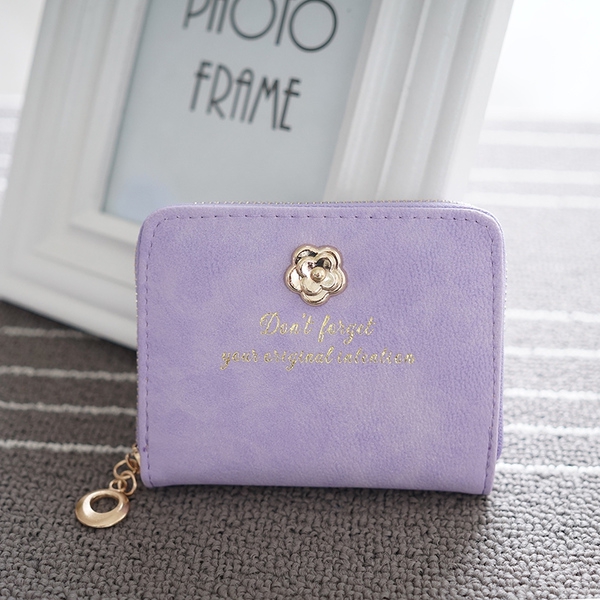 Οι γυναίκες πορτοφόλια σε μαύρο, ροζ, πράσινο, μπλε, μοβ, μπεζ και πορτοκαλί - 16 μοντέλα