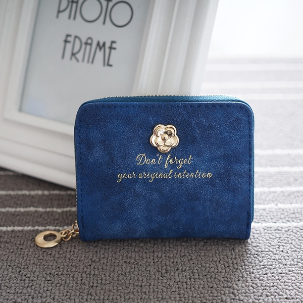 Οι γυναίκες πορτοφόλια σε μαύρο, ροζ, πράσινο, μπλε, μοβ, μπεζ και πορτοκαλί - 16 μοντέλα