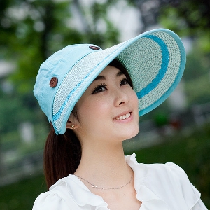 Дамски летни шапки за плаж с широки козирки и декоративни копчета - сини, бежови, бели