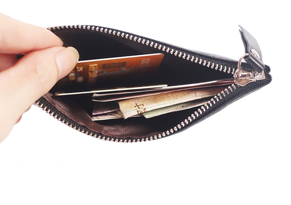 Дамски портфейли от изкуствена кожа в черен,розов,червен,сив,лилав и оранжев цвят