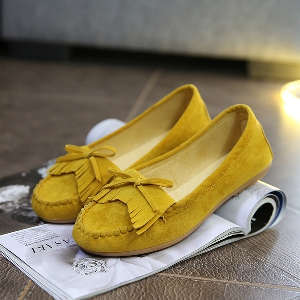 Пролетни  велурени обувки -два модела шест цвята.