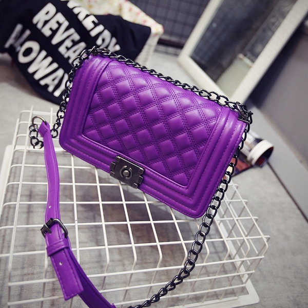  Γυναικεία ππουτίκ τσάντα  με ένα λαβή αλυσίδας - σε διάφορα χρώματα