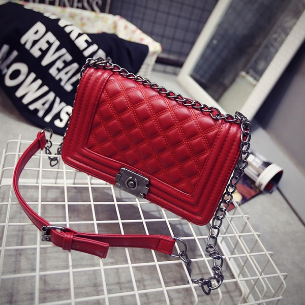  Γυναικεία ππουτίκ τσάντα  με ένα λαβή αλυσίδας - σε διάφορα χρώματα