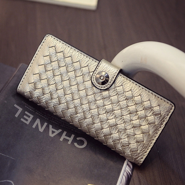 Дамски портфейли в бял,черен,розов,жълт,син,кафяв и сив цвят 