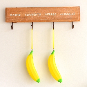 Γυναικείο χαρτοφυλάκιο τύπου μπανάνα - 1 μοντέλο