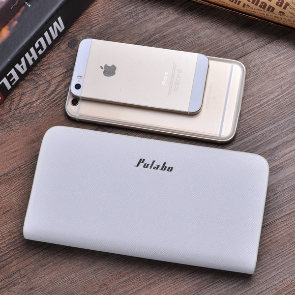 Γυναικείο πορτοφόλι σε λευκό, μπλε, καφέ, μαύρο και μπεζ χρώμα