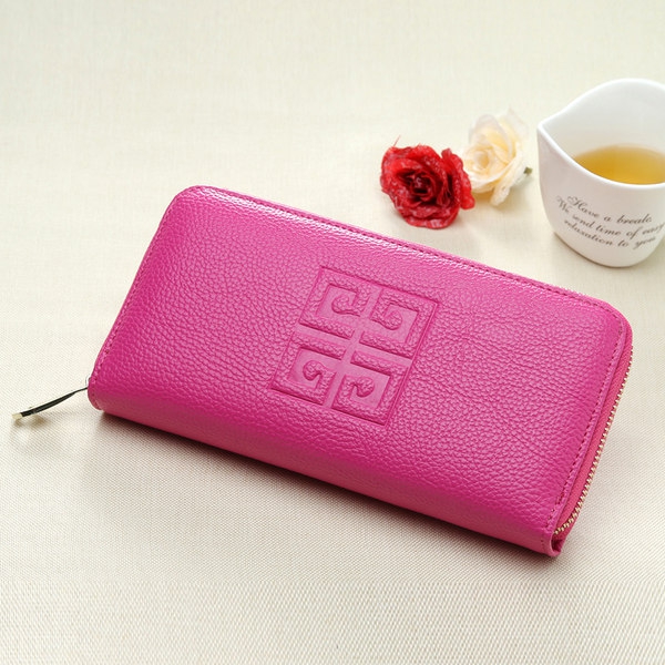 Γυναικείο πορτοφόλι σε ασημί, μαύρο, ροζ, κόκκινο, φούξια, μπλε και κίτρινο