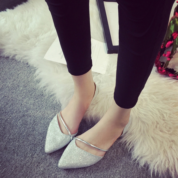 Γυαλιστερά καθημερινά γυναικεία παπούτσια σε ασήμι και χρυσό χρώμα