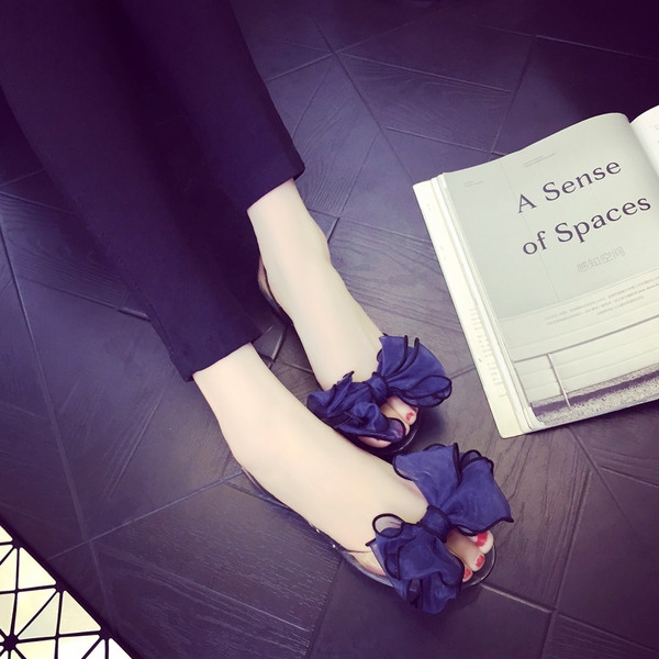 παπούτσια από σιλικόνη με έγχρωμη κορδέλα