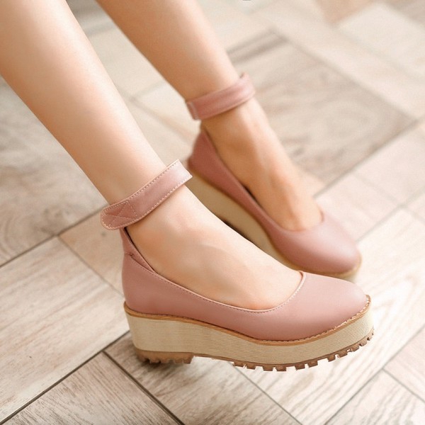 Γυναικεία παπούτσια με ελαφριά πλατφόρμα σε μπλε, λευκό, ροζ και μπεζ χρώμα