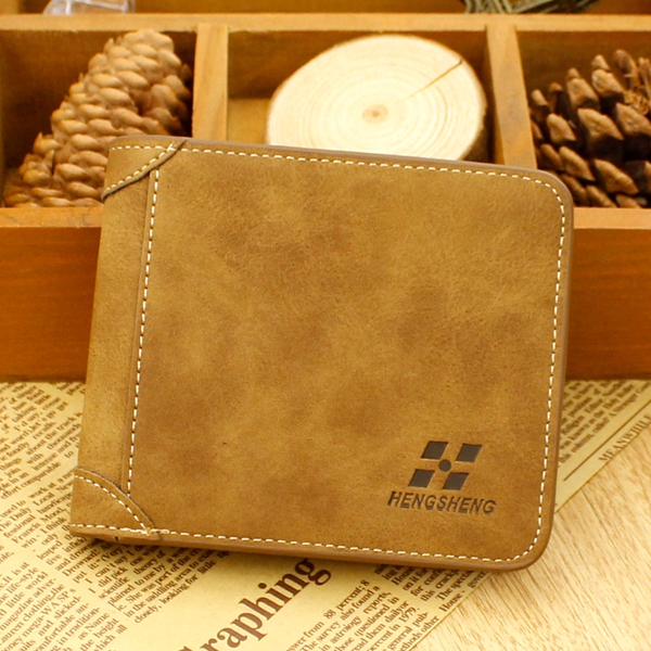 Πορτοφόλια των ανδρών σε γκρι, λευκό και καφέ - διαφορετικά μοντέλα