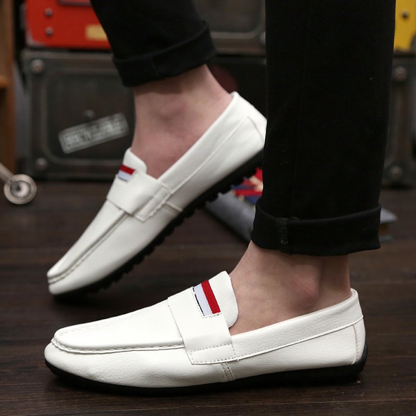 Ανδρικά μοκασίνια για την άνοιξη και το φθινόπωρο - ρετρό μοτίβα σε διάφορες παραλλαγές - μαύρο, μπλε, λευκό, καφέ χρώμα