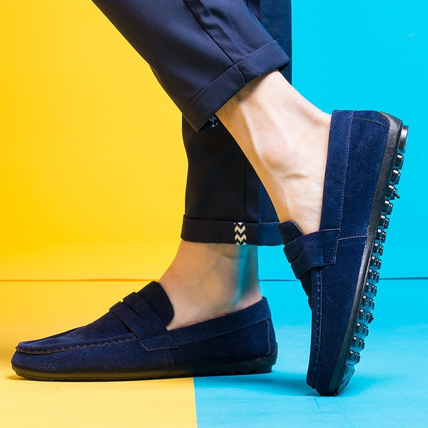 Ανδρικά μοκασίνια για την άνοιξη και το φθινόπωρο - ρετρό μοτίβα σε διάφορες παραλλαγές - μαύρο, μπλε, λευκό, καφέ χρώμα