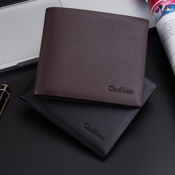 Ανδρικό πορτοφόλι σε τεχνητό δέρμα  σε 2 μοντέλα - μαύρο και καφέ